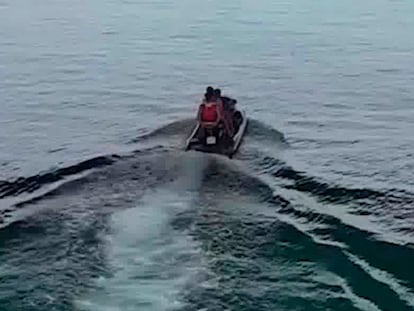 Una moto de agua dedicada presuntamente al tráfico de personas hasta las costas de Cádiz.