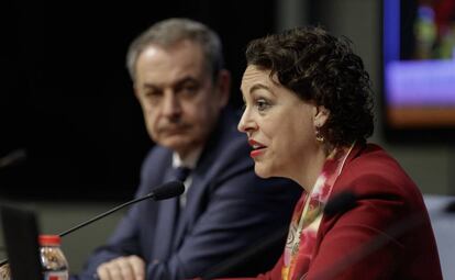 MADRID, SPAIN - MARCH 21: Former President Jose Luis Rodriguez Zapatero and Minister of Labour, migrations & social security Magdalena Valerio attend the "La Mujer Con Discapacidad Ante El Empleo" ("the rights of of disabled women in employment") conference at Labour, migrations & social security ministry on March 21, 2019 in Madrid, Spain. The speakers have warned of the dramatic discrimination of women with disabilities in the workplace; 65% of them are without work or in training for a job. (Photo by Eduardo Parra/Getty Images)