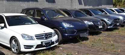 Carros apreendidos em São Paulo.