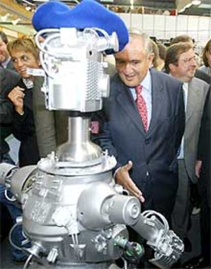 Jean-Pierre Raffarin, ayer en Estrasburgo en la inauguración de la European Fair.