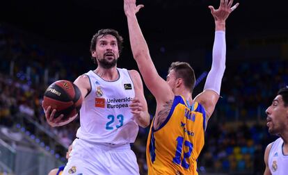 Llull lanza ante Balvin