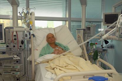 Litvinenko en un hospital de Londres, el 20 de noviembre de 2006.