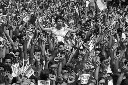 Virginia González, en una manifestación en 1983.