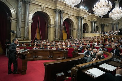 El president de la Generalitat en funcions, Artur Mas, durant la seva intervenció en el segon debat d'investidura al Parlament.