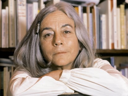La escritora Carmen Martín Gaite, en una imagen sin fecha.