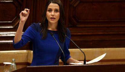 La presidenta del grupo parlamentario de Ciutadans, Inés Arrimadas.