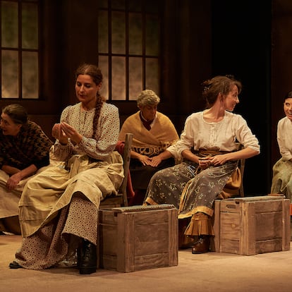 Imagen de escena de la obra 'Cigarrera', Fotografía: CRIS BECERRA (TEATRO FERNANDO FERNÁN GÓMEZ)