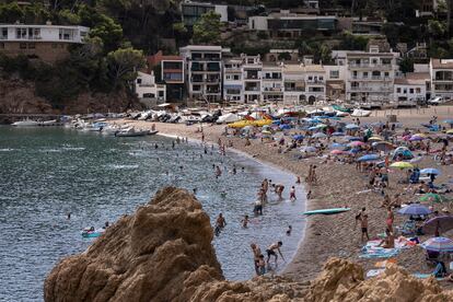 Imagen de archivo de la playa de Sa Riera en Begur.