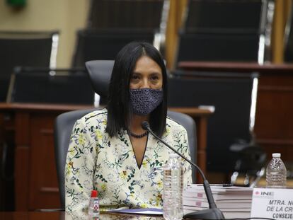 Norma Irene de la Cruz Magaña en la sala del Consejo General del INE en julio de 2020.