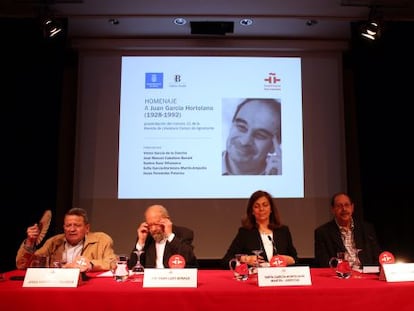 Un momento del homenaje a Juan Garcia Hortelano ayer en el Instituto Cervantes. 