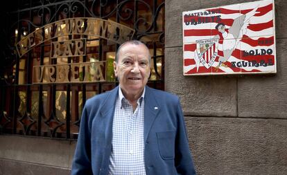 Koldo Aguirre, jugador y entrenador rojiblanco que ha fallecido a los 80 años.