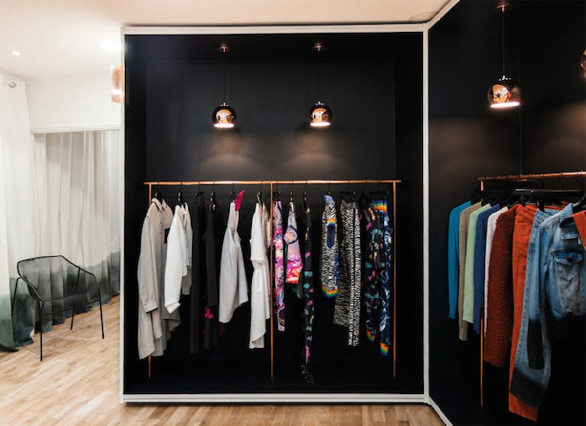 Acerca de - Clevertouch Technologies Spain, image size:1200x872