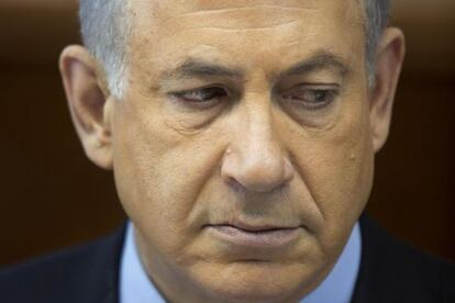 Benjam&iacute;n Netanyahu en el consejo de ministros de este domingo, 24/11/2013.