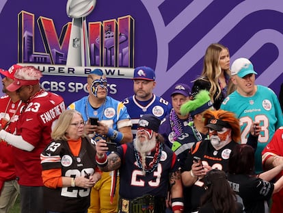 NFL fans wait for the start of the Super Bowl in Las Vegas between the San Francisco Giants and the Kansas City Chiefs.