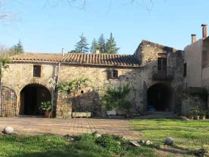 Exterior de Can Bonet, cerca de Sant Martí Vell, en Gerona.