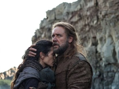 Jennifer Connelly e Russell Crowe em uma cena do filme ‘Noé’.