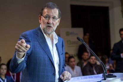 El presidente del Gobierno, Mariano Rajoy, durante la clausura del congreso de Nuevas Generaciones del PP de Murcia el pasado día 7.