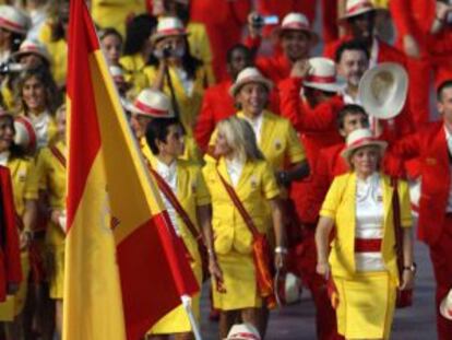 David Cal ejerce de abanderado de la delegación española en la ceremonia de inauguración de Pekín 2008