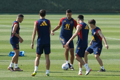 Entrenamiento de la Seleccion Española dirigido por Luis Enrique en la Universidad el pasado lunes.