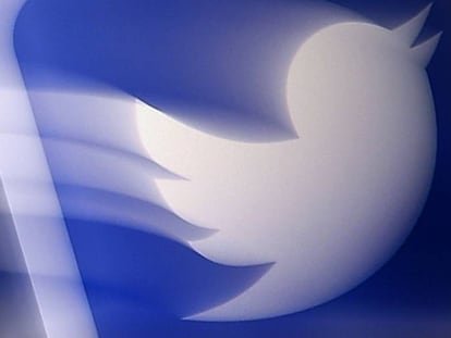 Logo de Twitter en la pantalla de un móvil.