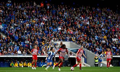 Gradas llenas en Cornellà para ver el Espanyol- Atlético de Madrid.