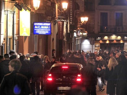 La calle Cruz de Madrid, abarrotada de gente en una imagen de archivo.