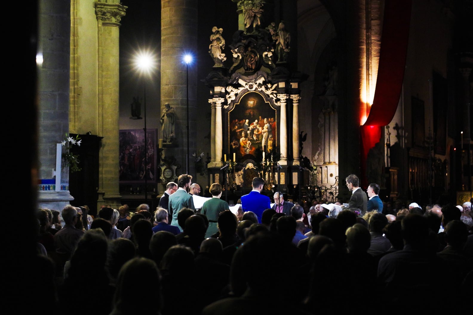 Paul Van Nevel dirige salmos de Claude Le Jeune al Huelgas Ensemble en la Sint-Andrieskerk el domingo por la noche.