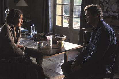 Lúcia Moniz y Colin Firth, en <i>Love Actually</i>.