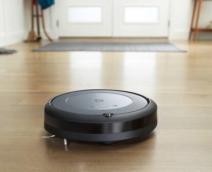 Roomba i3+.