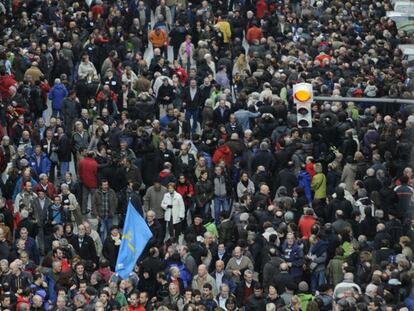 Cabecera de la manifestación de ayer en Bilbao.