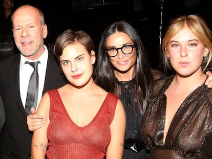 Rumer Willis, Bruce Willis, Tallulah Willis, Demi Moore y Scout LaRue Willis, en 2015.