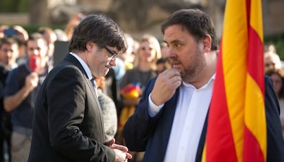 Puigdemont and Junqueras, during a demonstration in Barcelona.