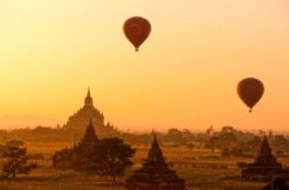 Viaje en globo por Myanmar.