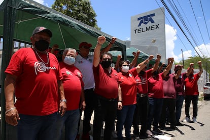 Empleados de Telmex hacen huelga, en Mérida (Estado de Yucatán), en 2022.