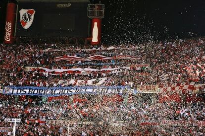La grada, durante un River Plate contra el Independiente.