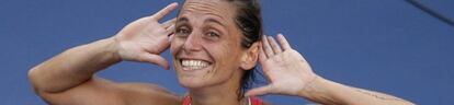 Vinci celebra su victoria frente a Serena.