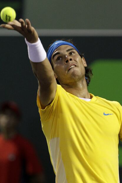 Rafael Nadal, durante su partido frente a Taylor Dent.