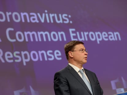 El vicepresidente ejecutivo de la Comisión Europea, Valdis Dombrovskis, durante la rueda de prensa de este miércoles en Bruselas.