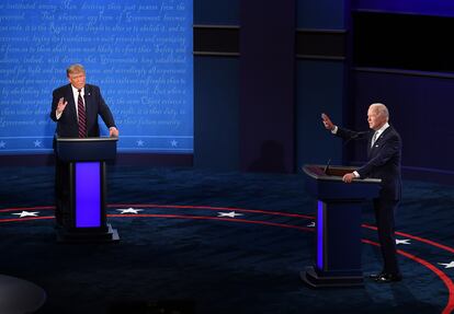 El presidente Donald Trump y el candidato demócrata, Joe Biden, en el primer debate electoral.