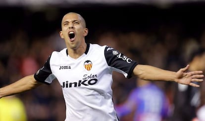 Feghouli celebra su gol al Levante.