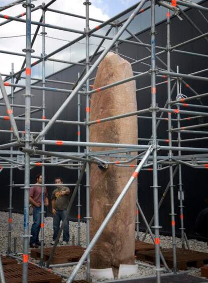 Imagen del Menhir encontrado en Mollet del Vallès (Barcelona).