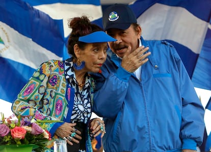 En esta foto de archivo del 5 de septiembre de 2018, el presidente de Nicaragua, Daniel Ortega, y su esposa y vicepresidenta, Rosario Murillo, durante un mitin en Managua, Nicaragua.