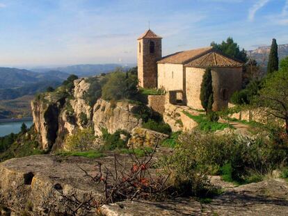 L'església romànica de Siurana.