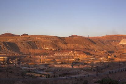 La mina Buenavista del cobre, la mina de extracción de cobre más grande de México. 
