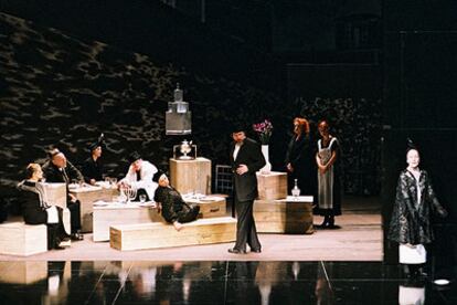 <i>Plaza de los héroes,<i> la obra de Thomas Bernhard que ha dirigido Arthur Nauzyciel para la Comédie Française.