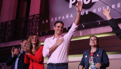 Pedro Sánchez celebra los resultados de las elecciones del 28 de abril.
