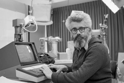 El científico informático John McCarthy, en 1974.