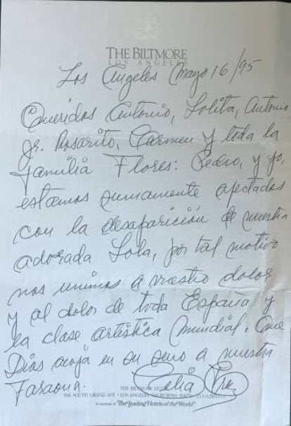 Carta de pésame de Celia Cruz a la familia Flores por la muerte de Lola Flores, el 16 de mayo de 1995.