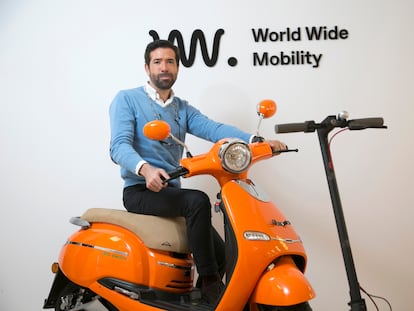 Emilio Mellado, fundador de World Wide Mobility, fotografiado en sus oficinas de Madrid.