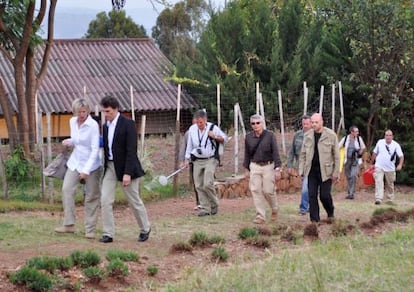 Visita de los jueces franceses Marc Trévidic y Nathalie Poux a Kigali en septiembre de 2010, para investigar el origen del genocidio de Ruanda.